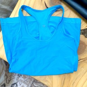 Lululemon racer bank tank in sky blue